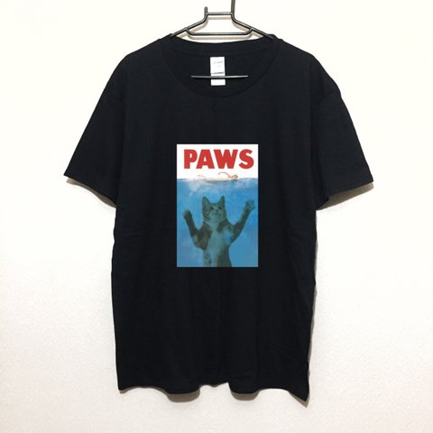 猫が襲う Tシャツ