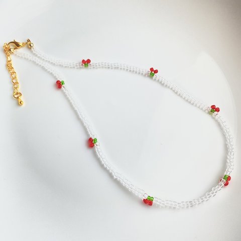 ♡再販♡ビーズネックレス　clear× Cherry🍒