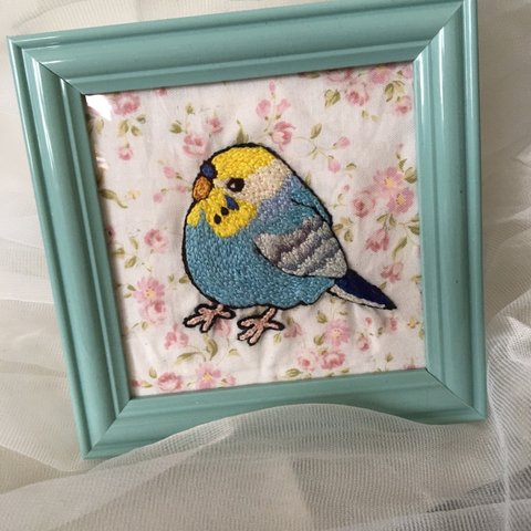 セキセイインコ刺繍額