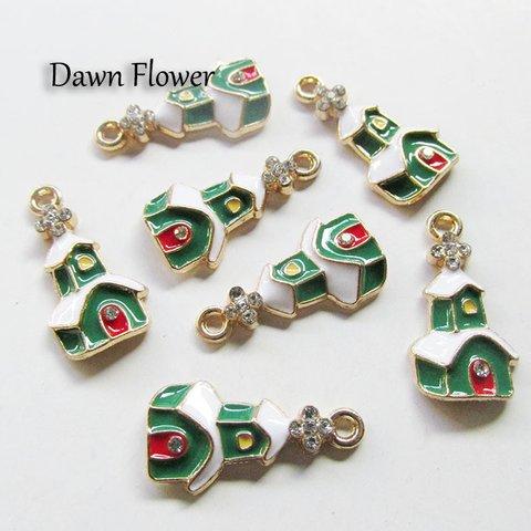 【D-0532】8pcs　クリスマスのお家　23×13mm　ホワイト＆グリーン　チャーム