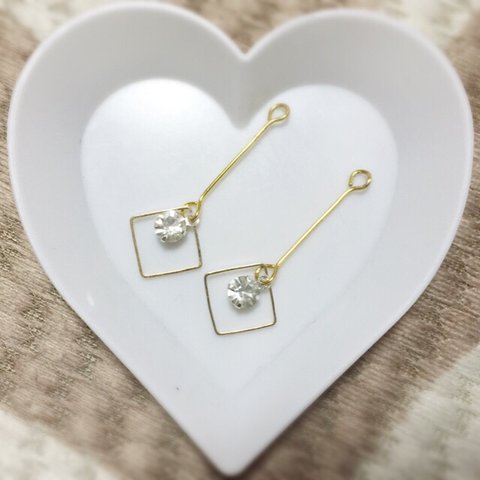 《♡200突破！》ダイヤのゆれる✧︎*ピアス/イヤリング