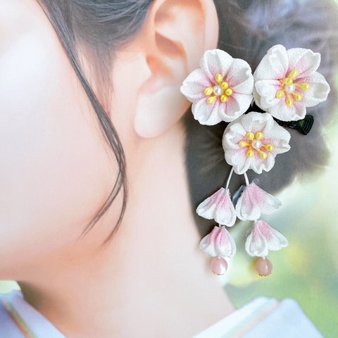 【SALE】ソメイヨシノ　ヘアクリップ　髪飾り　春満開