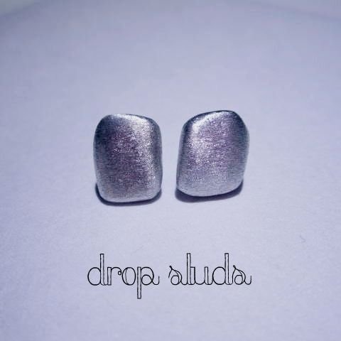 Dropシリーズ　Square Studs