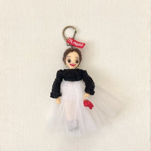 ふわふわチュールの👗大人ガーリースタイルさん🥰　バック　チュールスカート　キーホルダー