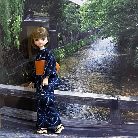 定番！藍色の絞り模様の浴衣💙とオレンジ🧡帯のセット　リカちゃんサイズ