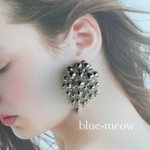 𝑅𝑒𝑠𝑎𝑙𝑒𓍯𓈒𓏸    ボール　シャワー　ピアス　イヤリング    ／　シルバー