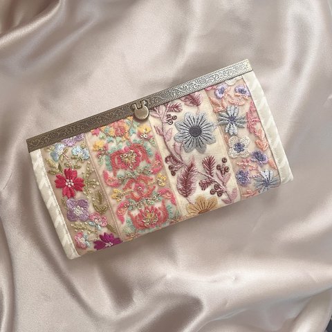 《コラボ作品 Vol.8》インド刺繍 長財布