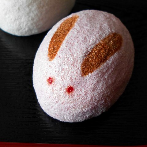 和菓子スクイーズ　桃色うさぎ饅頭