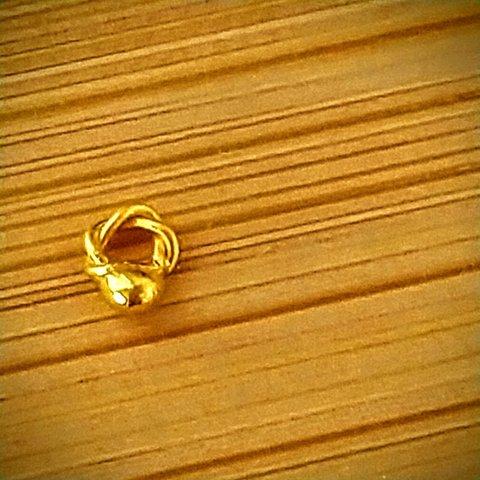 K24純金　とても小さな　粒金紙縒りチャーム
