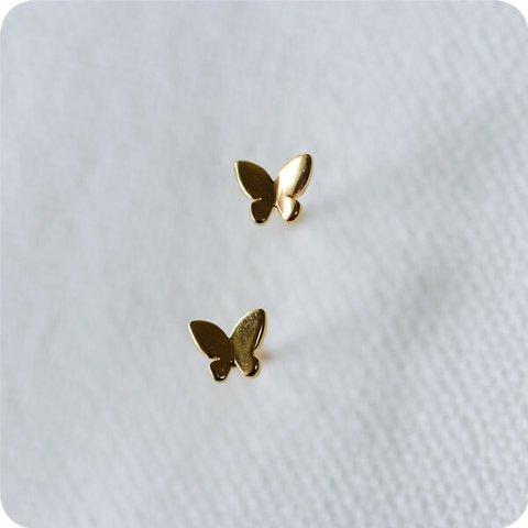 ミニバタフライ（蝶々）のピアス  片耳用　ゴールド色