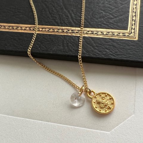 トルコ製　祈りのコイン　スワロフスキークリスタル　ゴールド　ネックレス　プリンセス　　　　　　　　　　　　シンプル　コイン　メダル　メダイ　ミニ　華奢　