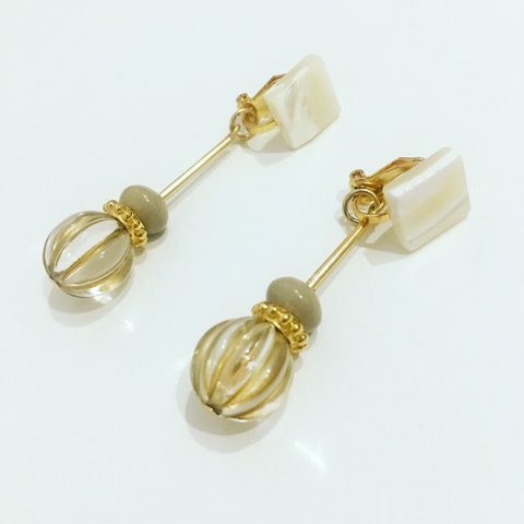 sway white／イヤリングorピアス