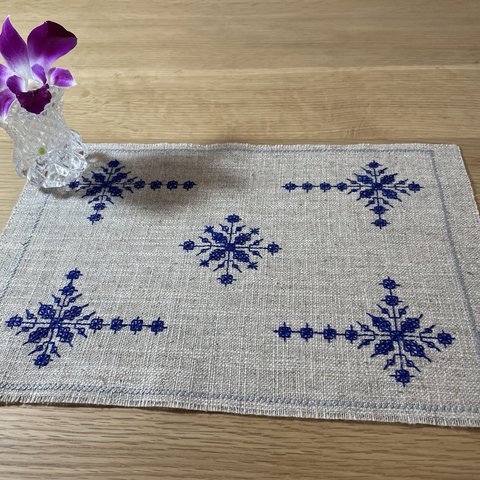 モロッコ刺繍　テーブルマット