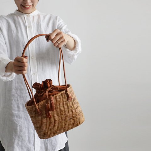 春ウララＳＡＬＥ　手編む鞄　アタかごバッグ トートバッグ 巾着袋　タッセル 着物 和装 Z46G