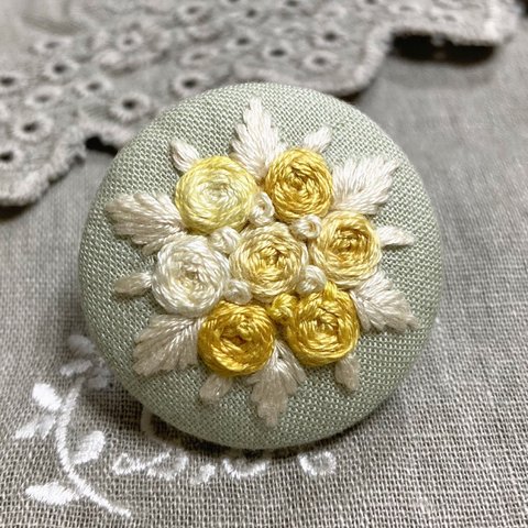 バラの花束　刺繍 ブローチ/ヘアゴム