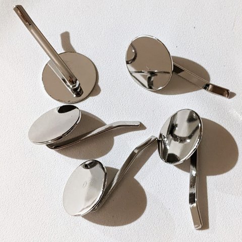 ポニーフック 丸皿 18㍉ シルバー 8個 ヘアアクセサリー 金具 パーツ ハンドメイド