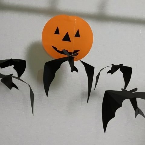 ハロウィン吊るし飾り🎃🦇