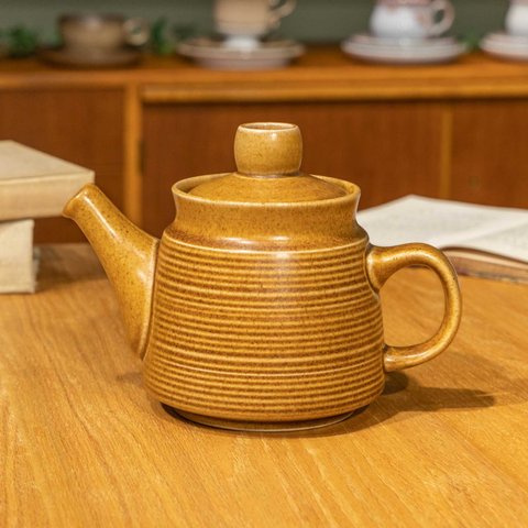 【DENBY デンビー /CANTERBURY カンタベリー】ラングレー・ミル社のバックスタンプ付き ティーポット　2000019003137