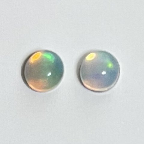 🔮小さいオパール(5mm)のシンプルピアス