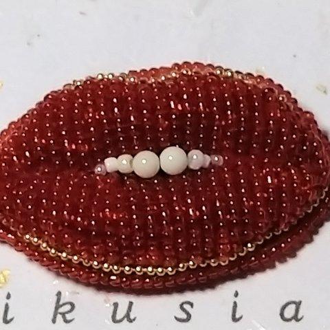 lips-2