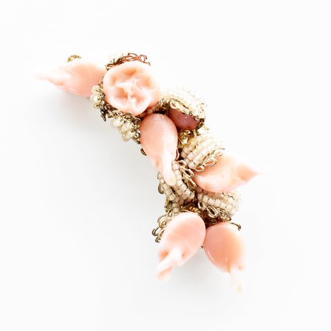 Miriam Haskell Vintage 1940's milkypink×white natural stone　beads　brooch