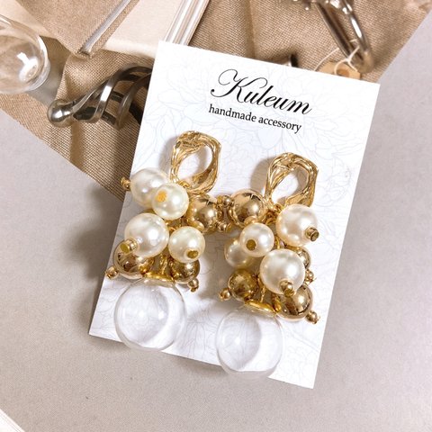 gold × pearl ガラスドーム バブルピアス