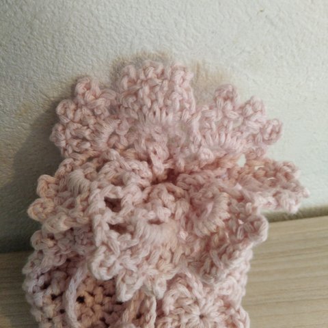 かぎ編みのお花巾着