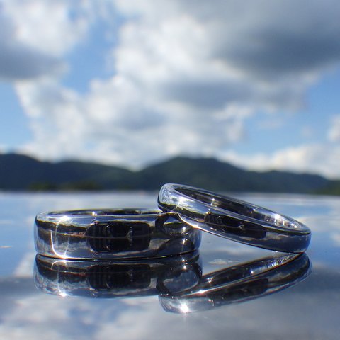 【金属アレルギー対応】 純タンタルを削り出し、磨き上げた結婚指輪