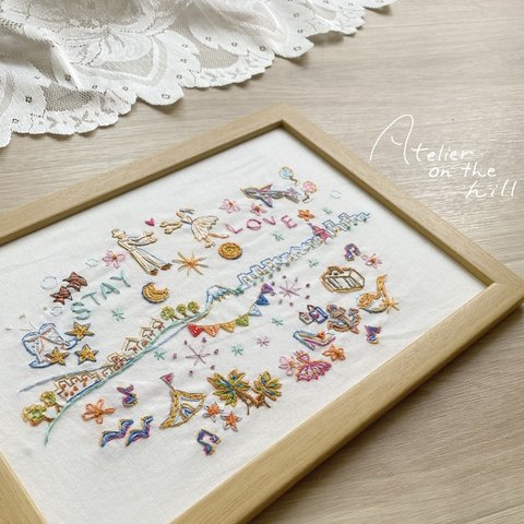 A4サイズ 刺繍ウェルカムボード 結婚祝い 綿婚式 結婚2周年プレゼントに♡記念刺繍ボード「STAY LOVE」