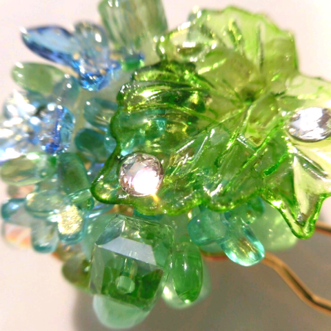 【弁天堂】「紫陽花宝石箱=参=」かんざし 簪 三つ目は緑色。