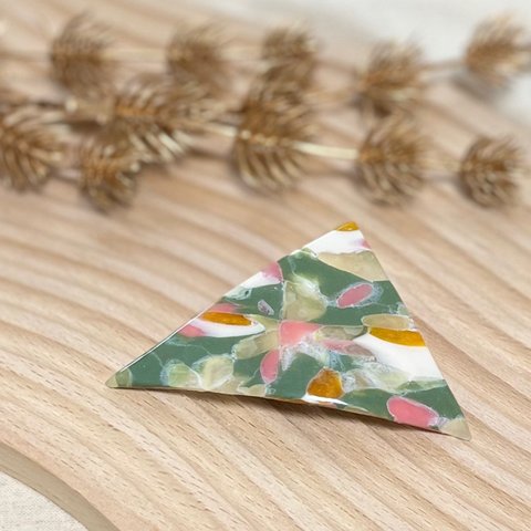 三角バレッタ　botanical green&pink marble 