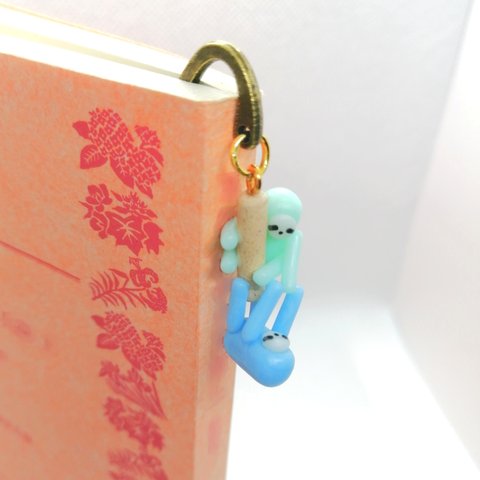 再販【しおり･ブックマーカー】Pastel color sloth bookmark (Green & Blue)