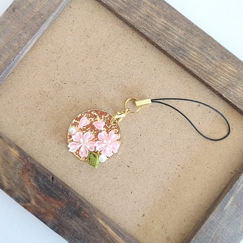 つまみ細工とパールのサークルストラップ【桜】