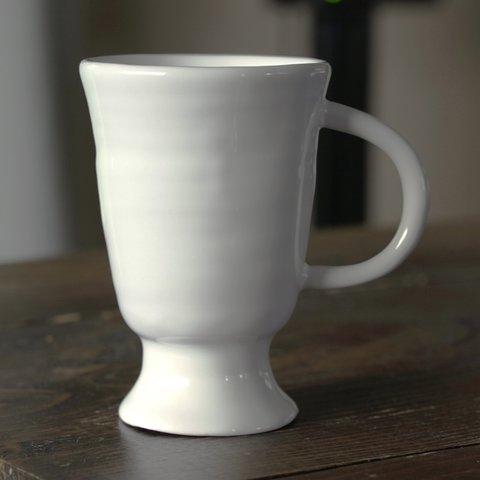 白い無地のコーヒーカップ　カトラリースタンド　白磁　乳白