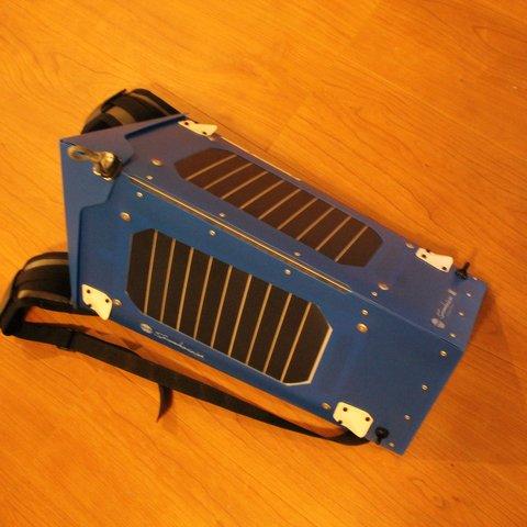 Solar Power Backpack 【三角柱】Type Blue