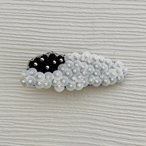 刺繍ヘアクリップ  [ nuages moelleux ]  silver