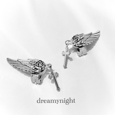 ❤︎silver wing ear cuff❤︎