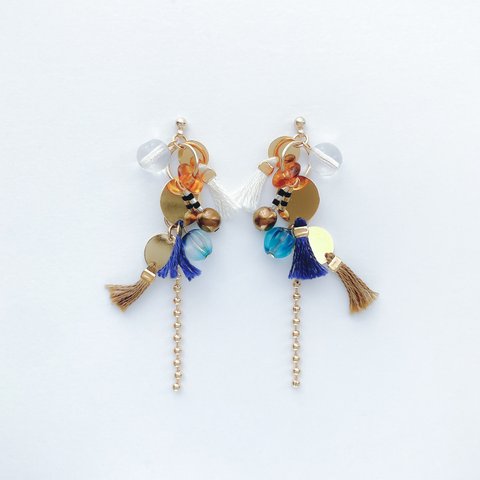 EARRING:「12℃」 散歩