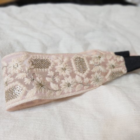 桜色のインド刺繍リボン(チュール生地)のヘアバンド✾キッズベビー