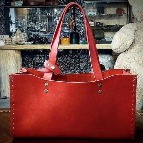 ItalianleatherMARGOT/旧VIVIDO RED 箱型トートバッグ