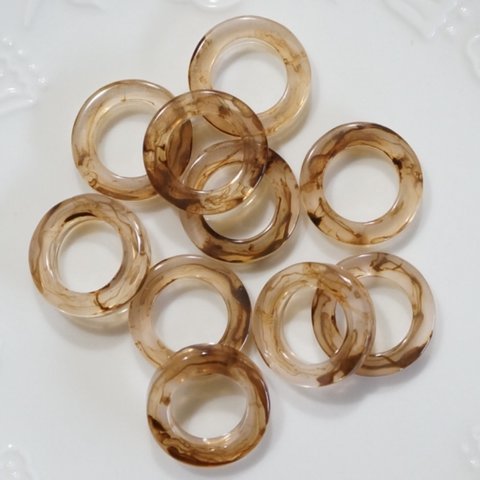 IMPORT【12個】clear Acrylbeads＊マーブルアクリルパーツ＊サークル＊明るめべっこう風