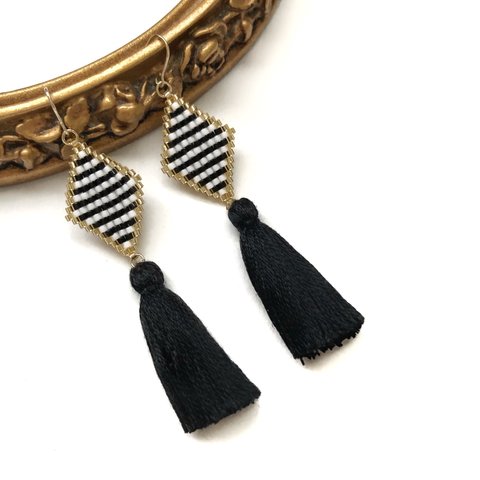 再販12♡ tassel ×border earrings(black)
