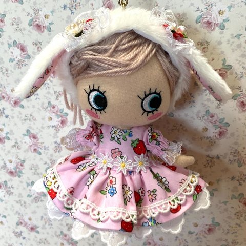 イーマリーちゃん🐰ウサ耳ヘアバンド付きワンピース👗