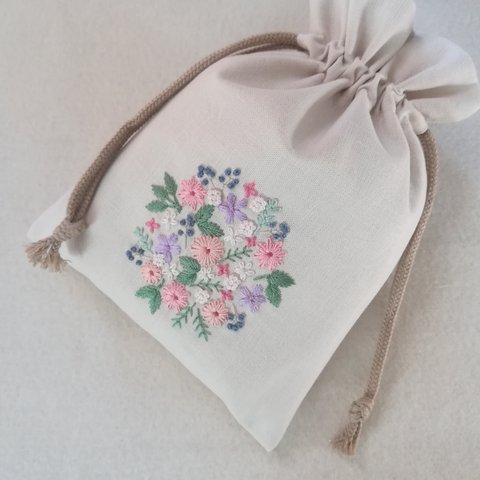 Flower sprinkle ✿刺繡巾着袋コットン100%