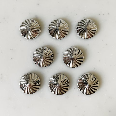 Silver Flower 13mm Cabochons