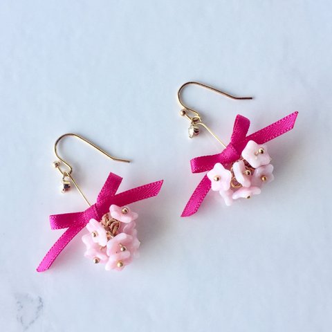 花束のピアス💐イヤリング、アレルギー対応金具に変更可能です💐