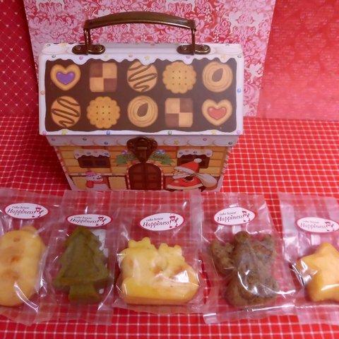 お菓子ハウスBOXにクリスマス焼き菓子詰め合わせ♪