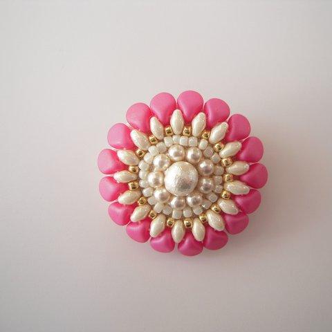 【再】ビーズ刺繍の花ブローチ_#336_beads emb. flower brooch<pink/gold>