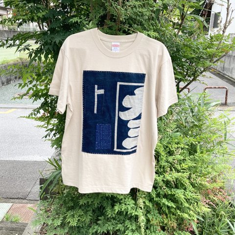 1951 size M 襤褸　リメイク　tシャツ 藍染め　藍染　印半纏　筒描き　筒描　古布　パッチワーク　刺し子　ヴィンテージ