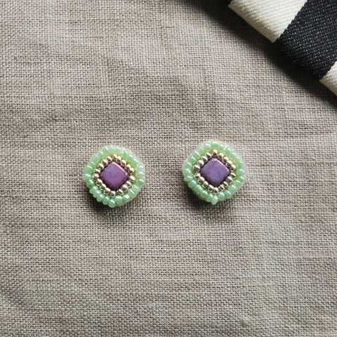 ビーズ刺繍 イヤリング mini スクエア2